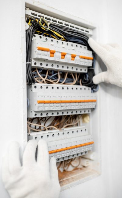 installing-or-repairing-electrical-panel-TDE47LR